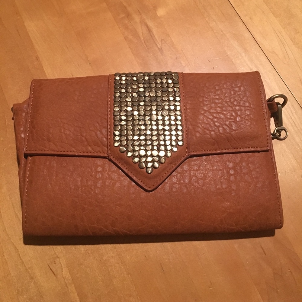 Brown pebble leather purse